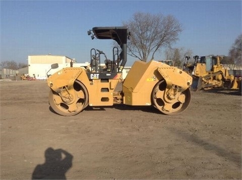 Vibratory Compactors Caterpillar CB64