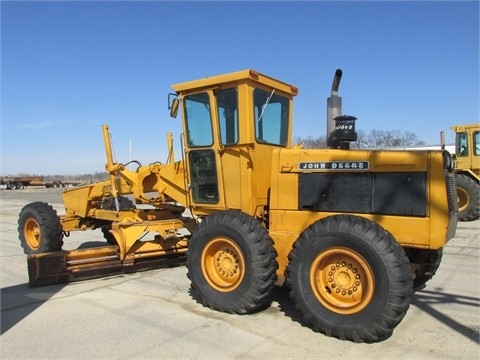 Motoconformadoras Deere 670 en venta, usada Ref.: 1425747387269887 No. 3