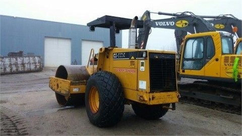 Compactadora Vibratoria Caterpillar CS-563C importada en buenas c Ref.: 1425752303544886 No. 3