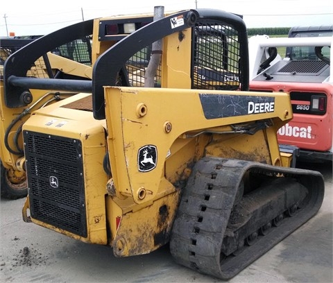 Minicargadores Deere CT332 usada Ref.: 1426215618401033 No. 4