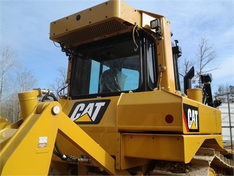 Tractores Sobre Orugas Caterpillar D6T de segunda mano en venta Ref.: 1426216370212517 No. 4