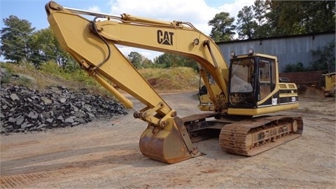 Excavadoras Hidraulicas Caterpillar 320L seminueva en venta Ref.: 1427219651925678 No. 4