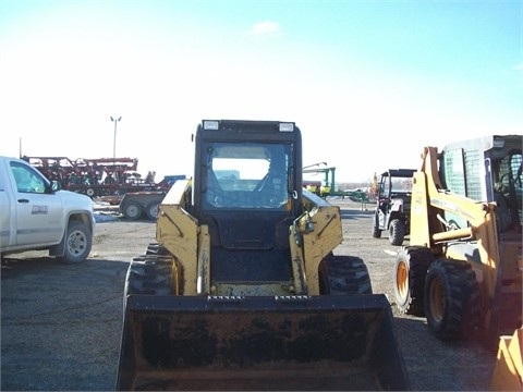 Miniloaders Deere 332