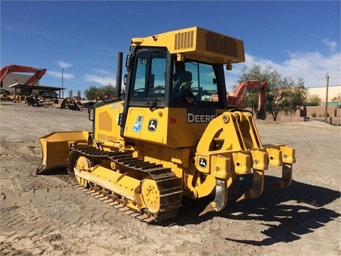 Tractores Sobre Orugas Deere 450J de medio uso en venta Ref.: 1428443703545793 No. 3