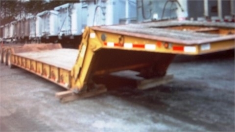 Cama Baja O Lowboys Load King 50 TON en optimas condiciones Ref.: 1428503730196159 No. 2