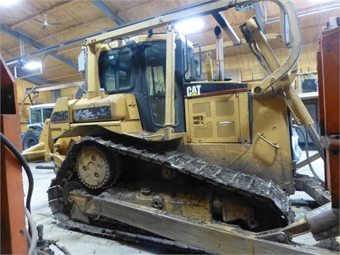 Dozers/tracks Caterpillar D6R