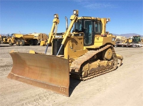 Dozers/tracks Caterpillar D6T