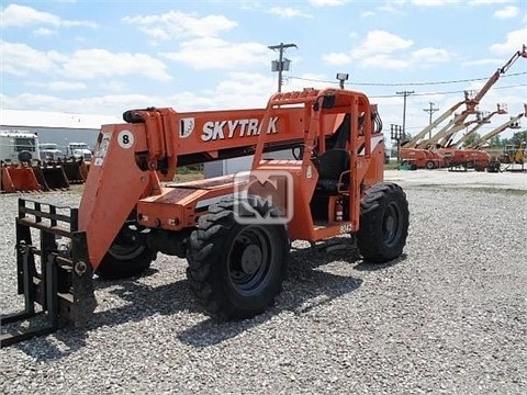 Manipulador Telescopico Sky Trak 8042