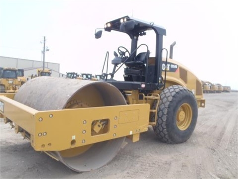 Compactadora Vibratoria Caterpillar CS54