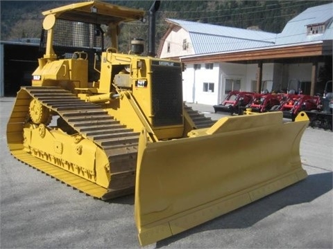 Dozers/tracks Caterpillar D5H