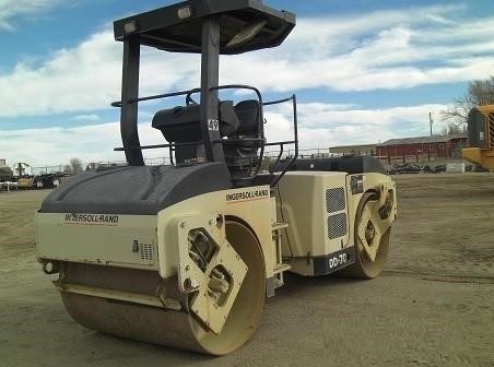 Compactadora De Doble Rodillo Ingersoll-rand DD70