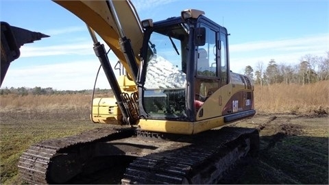 Excavadoras Hidraulicas Caterpillar 320DL seminueva en perfecto e Ref.: 1429890461671589 No. 3