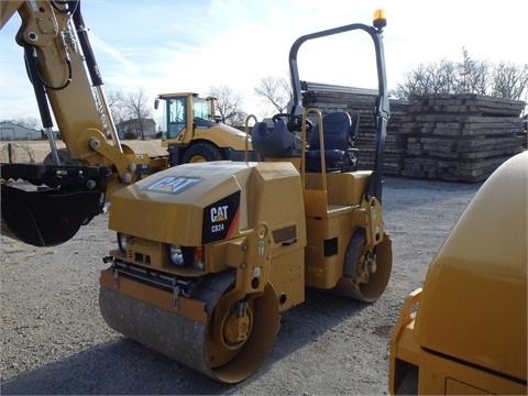 Compactadora De Doble Rodillo Caterpillar CB24 usada de importaci Ref.: 1429917321390993 No. 4