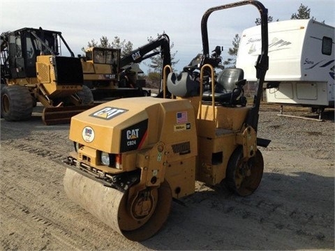 Compactadora De Doble Rodillo Caterpillar CB24 usada en buen esta Ref.: 1429932514285782 No. 2