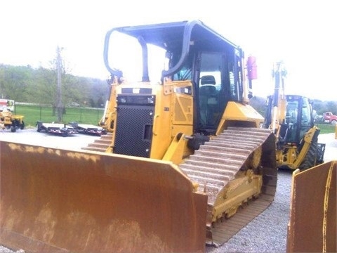 Tractores Sobre Orugas Caterpillar D6N en venta, usada Ref.: 1430342488643531 No. 2