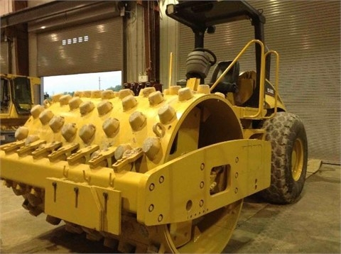 Compactadora Vibratoria Caterpillar CS-563E