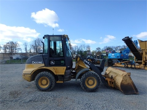 Cargadoras Sobre Ruedas Deere 244J