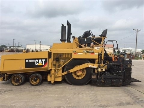 Pavers Caterpillar AP-1000D