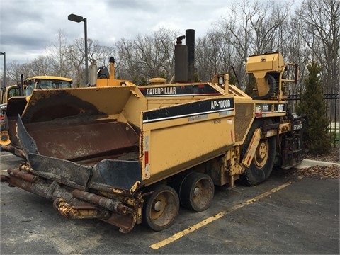 Pavimentadoras Caterpillar AP-1000B