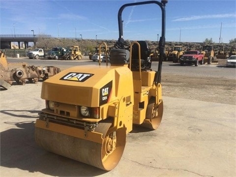 Vibratory Compactors Caterpillar CB24