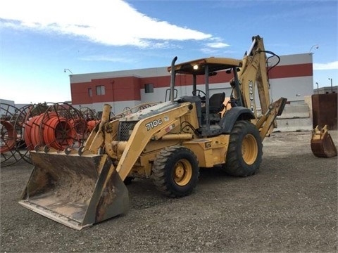 Backhoe Loaders Deere 710G