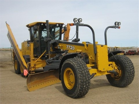 Motoconformadoras Deere 772D de bajo costo Ref.: 1431983308644248 No. 2