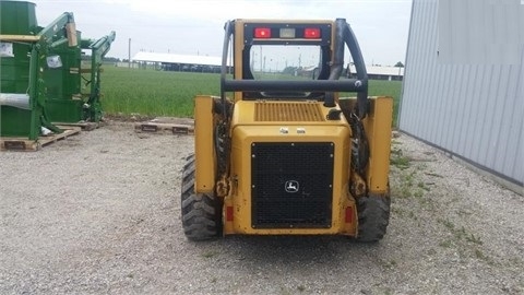 Minicargadores Deere 320 importada en buenas condiciones Ref.: 1432150568802386 No. 4