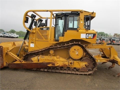 Tractores Sobre Orugas Caterpillar D6T usada en buen estado Ref.: 1432169885037110 No. 2