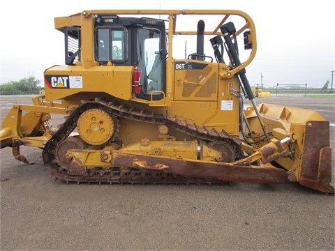 Tractores Sobre Orugas Caterpillar D6T usada en buen estado Ref.: 1432169885037110 No. 3