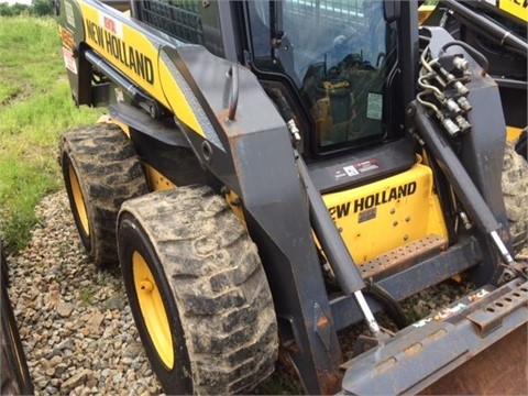 Minicargadores New Holland L185 de bajo costo Ref.: 1433455804214687 No. 3