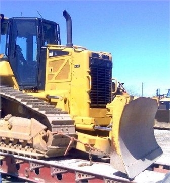 Tractores Sobre Orugas Caterpillar D6N usada en buen estado Ref.: 1434043643776403 No. 2