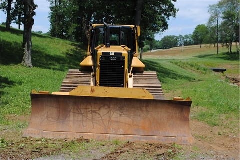 Tractores Sobre Orugas Caterpillar D6N seminueva Ref.: 1435375817809639 No. 4