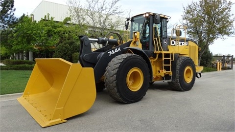 Cargadoras Sobre Ruedas Deere 744K