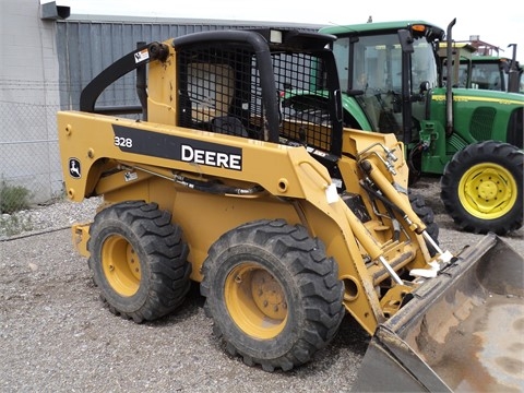 Miniloaders Deere 328