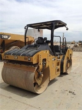 Compactadora Vibratoria Caterpillar CB54 seminueva Ref.: 1436385722206004 No. 3