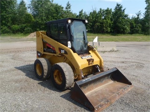 Minicargadores Caterpillar 236B seminueva en venta Ref.: 1436388659685457 No. 2