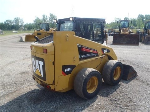 Minicargadores Caterpillar 236B seminueva en venta Ref.: 1436388659685457 No. 3