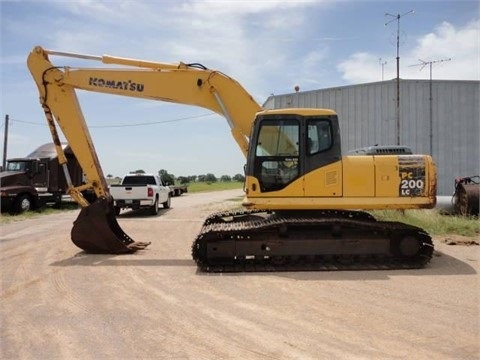 Excavadoras Hidraulicas Komatsu PC200 de segunda mano en venta Ref.: 1436899275628592 No. 3