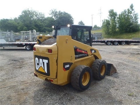 Minicargadores Caterpillar 236B en venta Ref.: 1437160515102823 No. 3