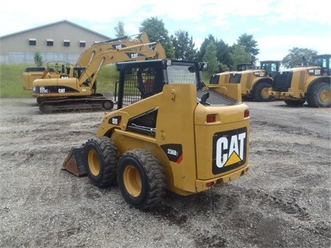 Minicargadores Caterpillar 236B de segunda mano en venta Ref.: 1437160881245057 No. 4