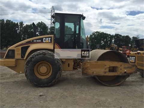 Vibratory Compactors Caterpillar CS-563E