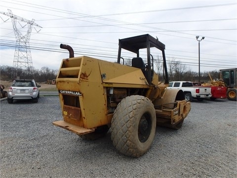 Compactadora Vibratoria Caterpillar CS-553 de segunda mano Ref.: 1437601409150089 No. 4