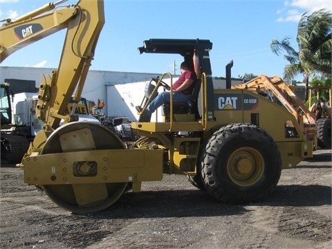 Compactadora Vibratoria Caterpillar CS-533E en optimas condicione Ref.: 1437602251589829 No. 3