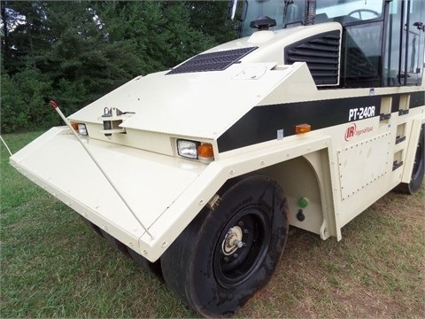 Compactadora Con Llantas Ingersoll-rand PT240R importada a bajo c Ref.: 1438104679332470 No. 3