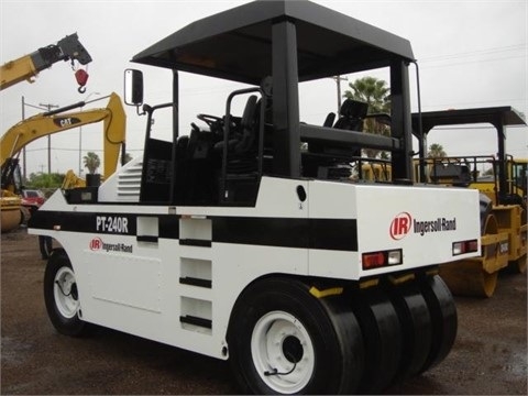 Compactadora Con Llantas Ingersoll-rand PT240R en venta, usada Ref.: 1438105818263648 No. 4