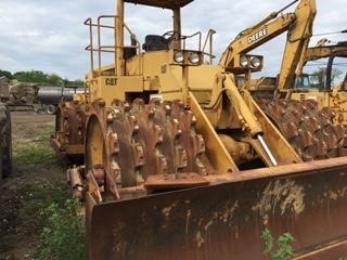 Compactadoras Suelos Y Rellenos Caterpillar 825C de medio uso en  Ref.: 1438116683432122 No. 3