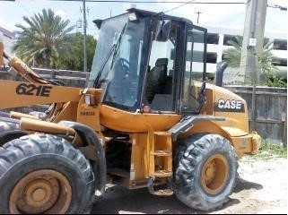 Wheel Loaders Case 621E