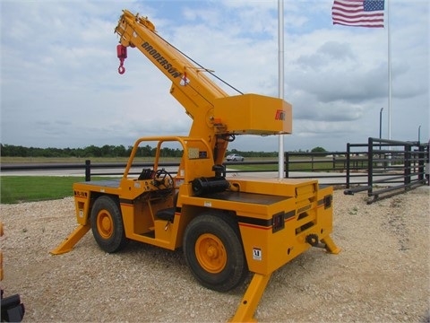 Cranes Broderson IC80