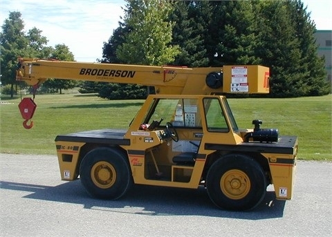 Cranes Broderson IC80