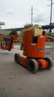 Plataformas Elevadoras Jlg E300 de bajo costo Ref.: 1439473928917303 No. 3